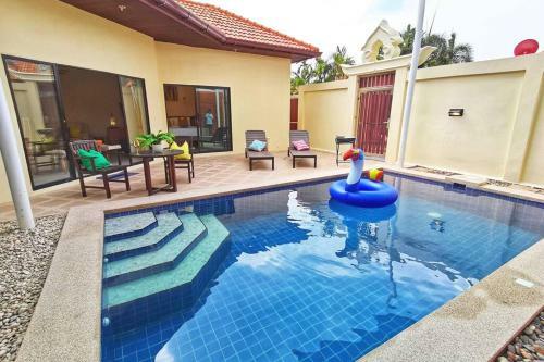 Anb Poolvilla 3br Walk Private Beach In Pratamnak