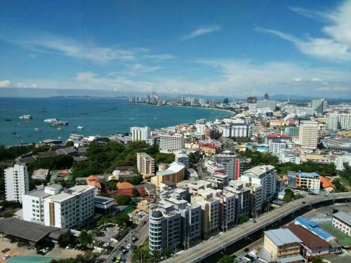 Two Bedrooms 31st Floor 100 Pattaya Bay Seaview