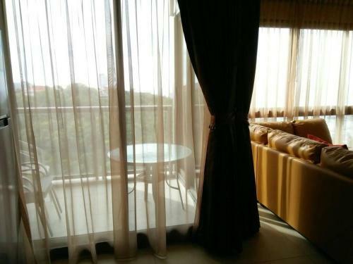 Two Bedrooms 31st Floor 100 Pattaya Bay Seaview