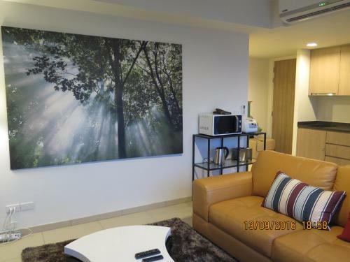 Two Bedrooms 31st Floor 100 Pattaya Bay Seaview