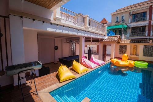 The Terrace Pratumnak Pool Villa
