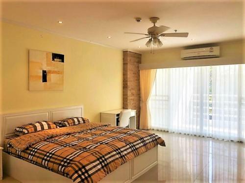 1 Bedroom Apartment At View Talay 5