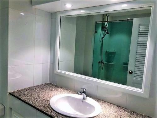 1 Bedroom Apartment At View Talay 5