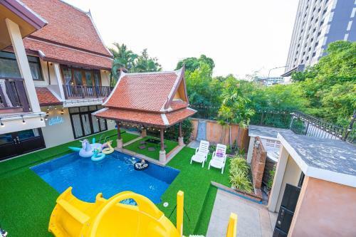 Bali Beach Pool Villa
