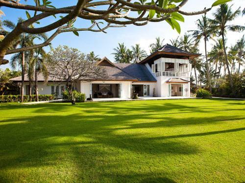 Puri Nirwana Luxury Beachfront Villa