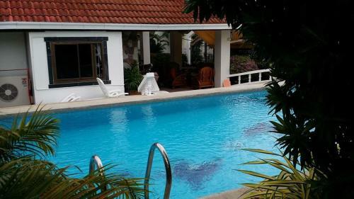 Suksabai Villa