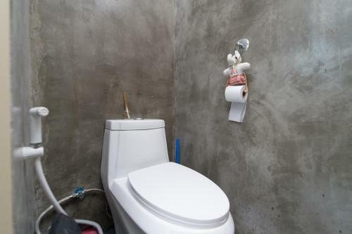 Nty Hostel Near Suvarnabhumi Airport