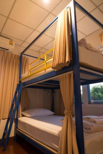 Nty Hostel Near Suvarnabhumi Airport