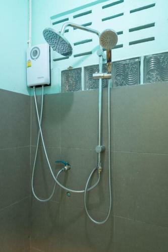 Nty Hostel Near Suvarnabhumi Airport