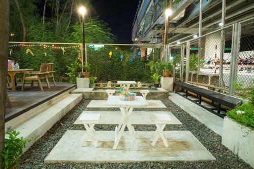 Nty Hostel Near Suvarnabhumi Airport