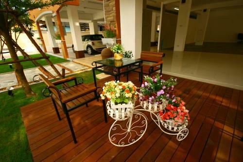 Aparthotel At Home Phetkasem