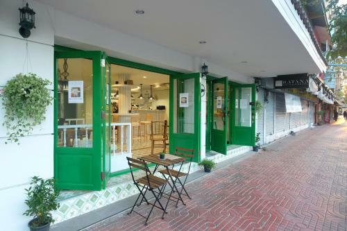 Ratana Boutique Hostel