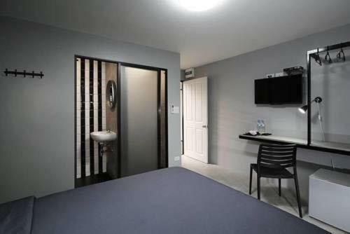 Hotel S Heaven Short & Long Stay