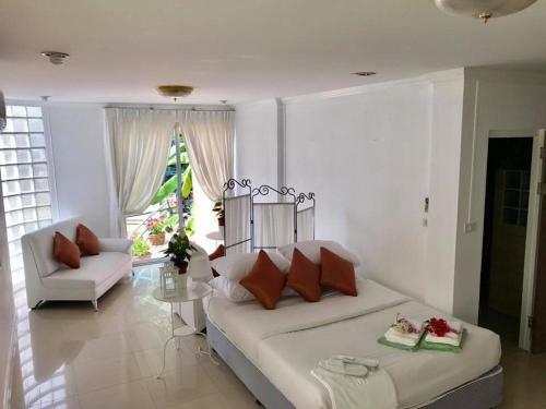 Posada Waterside Hotel