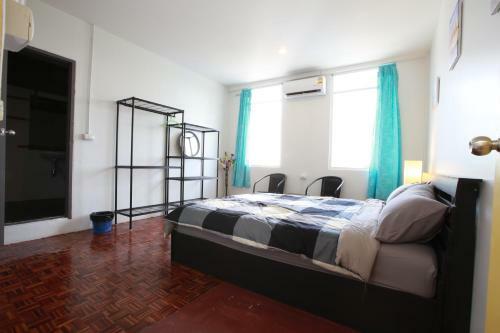 Zee Thai Hostel