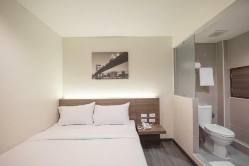 Sovereign Group Hotel At Pratunam