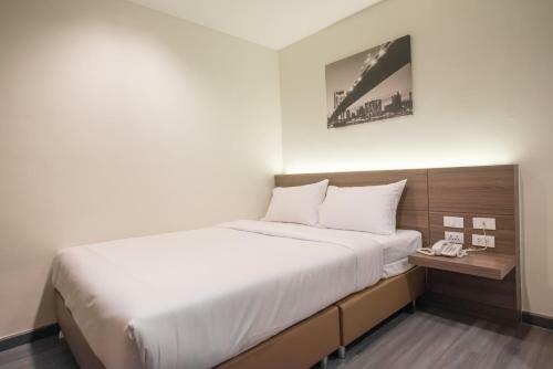 Sovereign Group Hotel At Pratunam