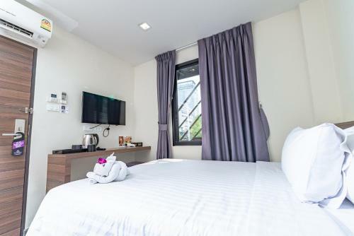Sovereign Group Hotel At Pratunam