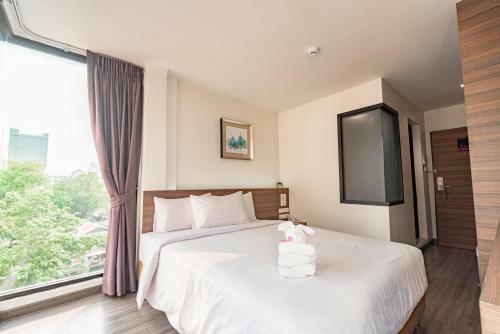 Sovereign Group Hotel At Pratunam