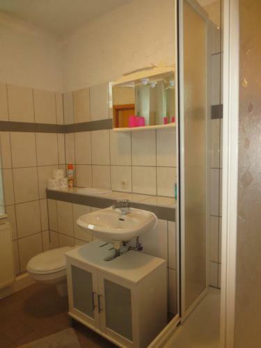 Hostal Zimmervermietung Zum See