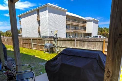 Islandwood Condos Unit 104