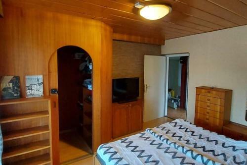 Quiet Apartment Close To Town