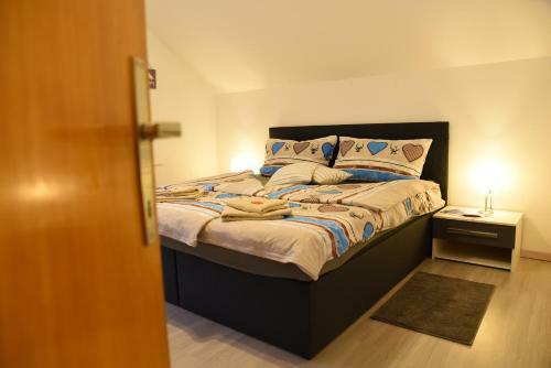 Apartamento 80 M2 Haush�lfte, 3 Zimmer, Parkpl�tze, Bis 6 Pers