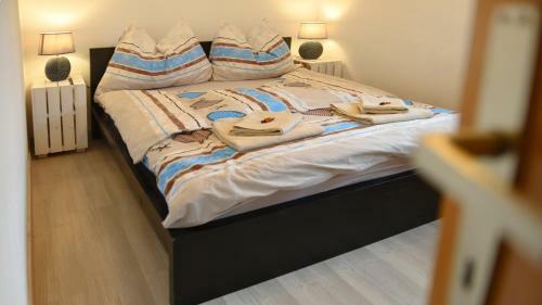 Apartamento 80 M2 Haush�lfte, 3 Zimmer, Parkpl�tze, Bis 6 Pers