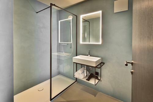 Hotel Warth52-w52 Apartments