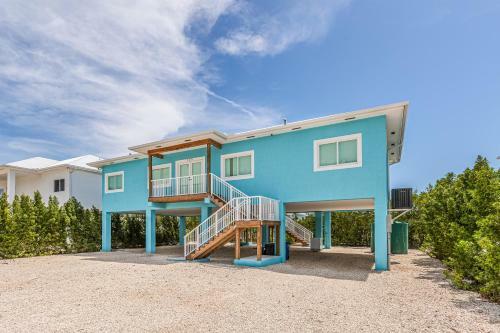 Blue Bungalow