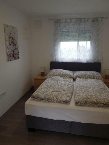 Apartamento Ferienwohnung Weizblick