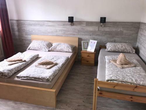 Hostal Makss