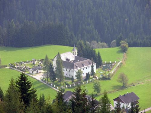 Villa Schloss Berg Kl�sterle