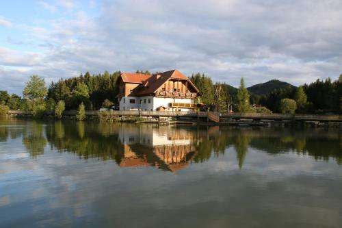 Apartamento Gasthof Fischerwirt