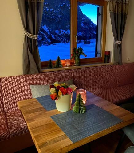 Hostal Landhaus Alpenland