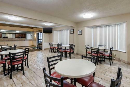 Hotel Quality Inn & Suites Des Moines