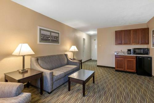Hotel Quality Inn & Suites Des Moines