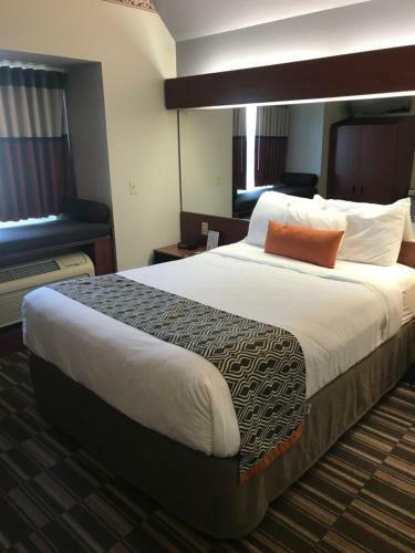 Motel Microtel Inn & Suites Urbandale