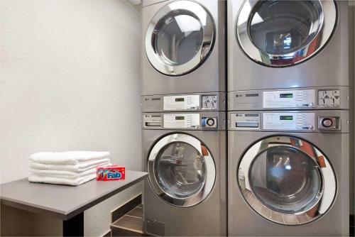Motel Microtel Inn & Suites Urbandale