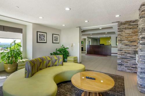 Posada Quality Inn & Suites Staunton