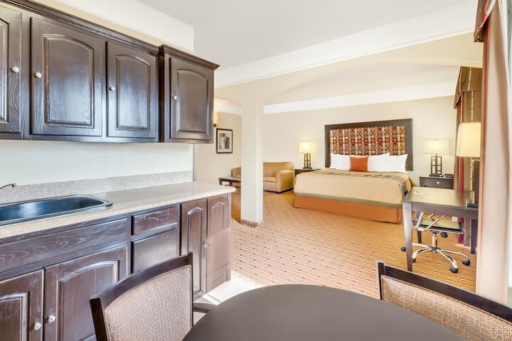 Hotel Super 8 Hildalgo