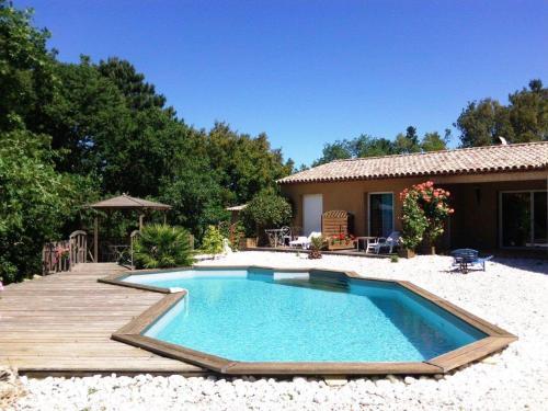 Hostal La Moucheli�re
