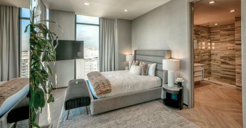 Apartamento Upper Penthouse With 2nd Story Expensive Pool Deck