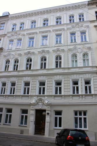Apartment Vienna Your Home Abroad