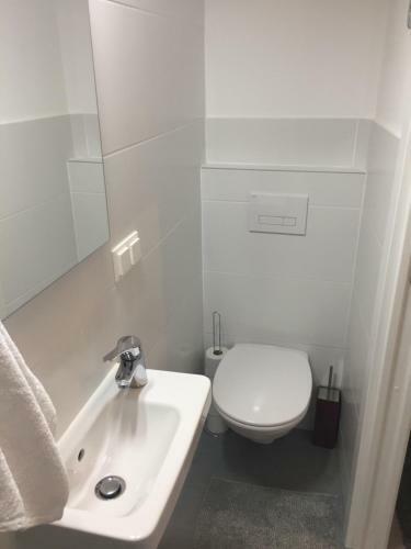 Tada Apartment
