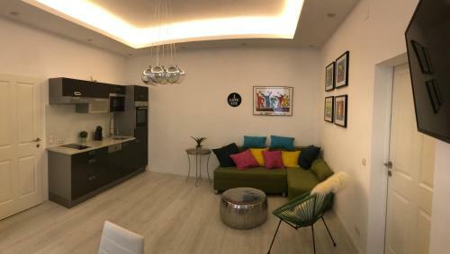 Apartamento Modern City Apt, Next To Metro