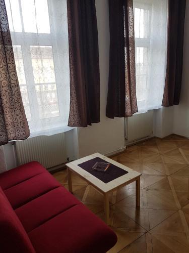 Gerald`s Apartment 12