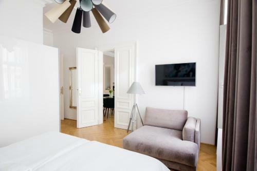 The Flats Apartments - Urania | Contactless Check-in