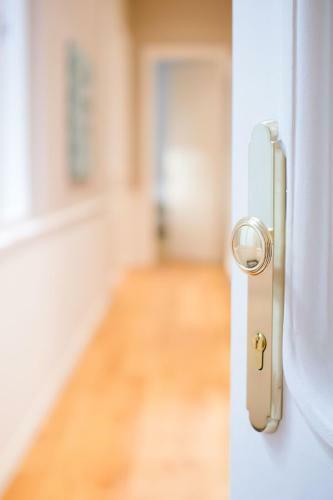 The Flats Apartments - Urania | Contactless Check-in