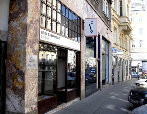 Apartment France | Operastreet
